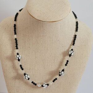 Vintage Black & White Glass Beaded Necklace With silver Clasp